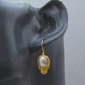 Pearls 24k gold earrings