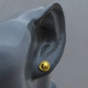 Round 24 karat earrings studs
