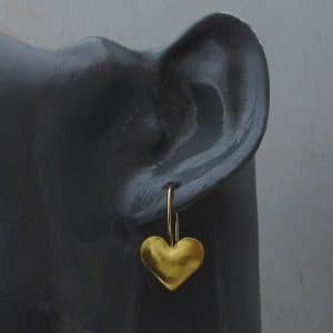 22k gold heart earrings
