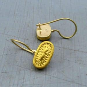 Oval handmade pure gold earrings