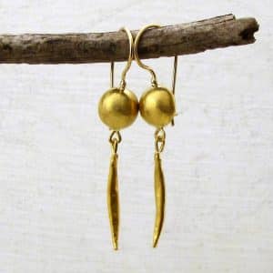 Dangle 22 karat gold earrings