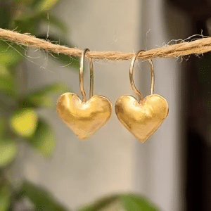 22 karat gold heart earrings