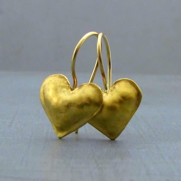 22 karat gold heart earrings