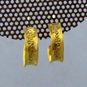 Hammered 22k gold hoop earrings