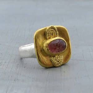 Strawberry Quartz 24k gold & silver signet ring